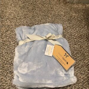 Mon Lapin Plush Baby Blanket